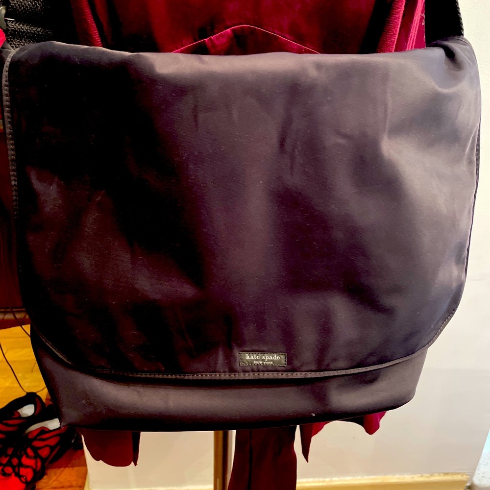 KATE SPADE NY BLACK NYLON MESSENGER LAPTOP BAG